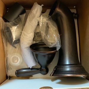 Moen brantford one-handle tub/shower trim